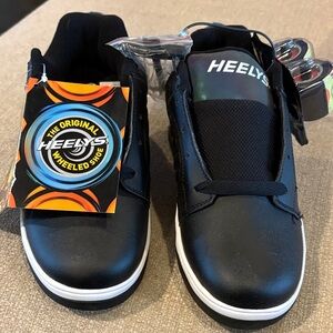 Heelys Black and White Kids Sneakers with Wheels